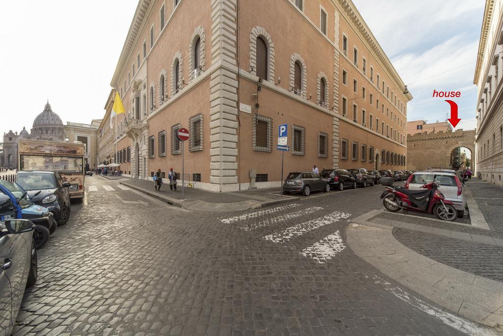 La Porta Rossa Di Borgo - Vatican Luxury Suite Róma Kültér fotó