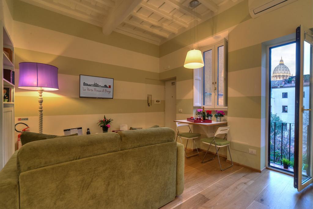 La Porta Rossa Di Borgo - Vatican Luxury Suite Róma Kültér fotó